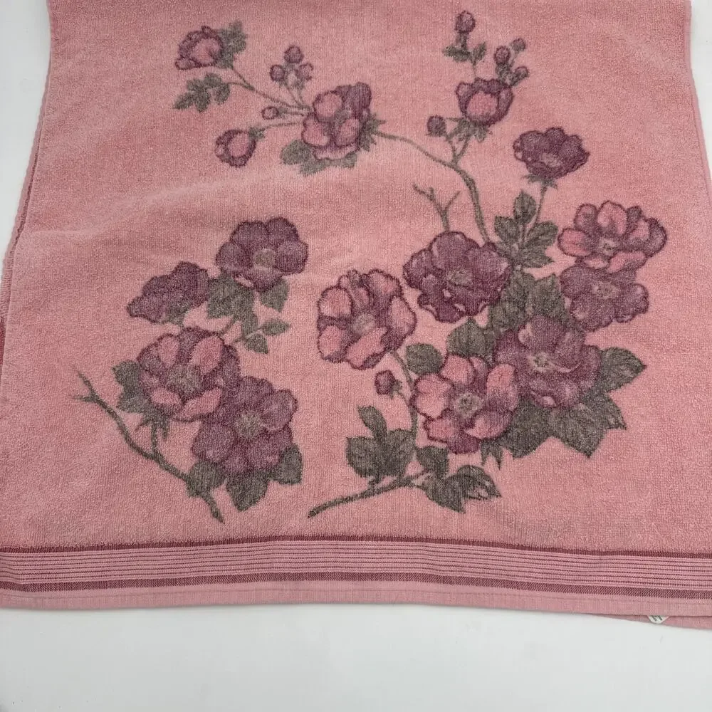 Vintage Cannon 2 Bath Towels 1 Wash Cloth Pink Floral 23